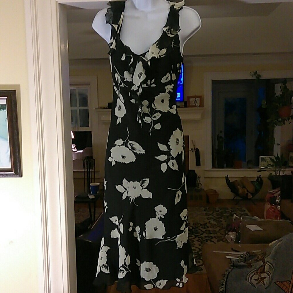 Johnathan Martin Ladies Dress